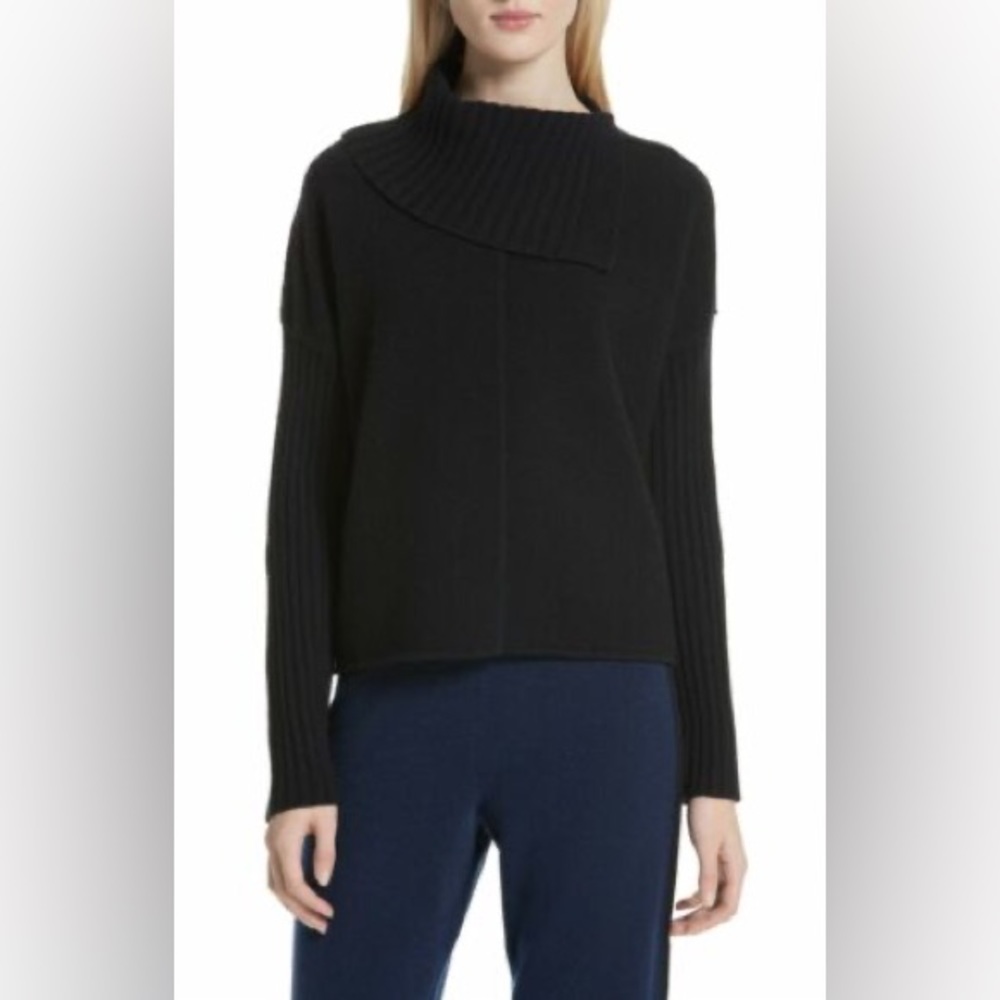 Nordstrom Signature Split Turtleneck Cashmere Sweater in Black